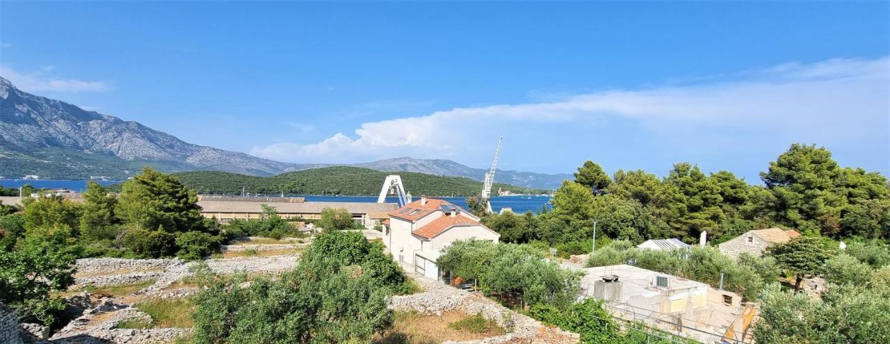 Apartments Cenan Korcula Town Exterior photo